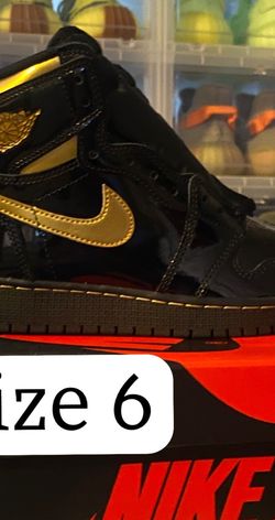 Jordan 1 Metallic Gold