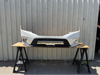 HONDA CIVIC 2022 2023 2024 Front bumper cover used original OEM + Grille