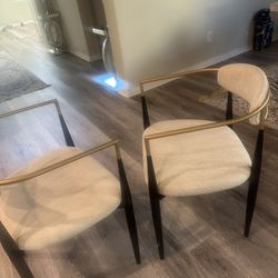 4 PC Chairs 
