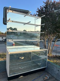 Display case