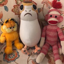 Plush Star Wars Owl & Garfield Cat & Sock Monkey 