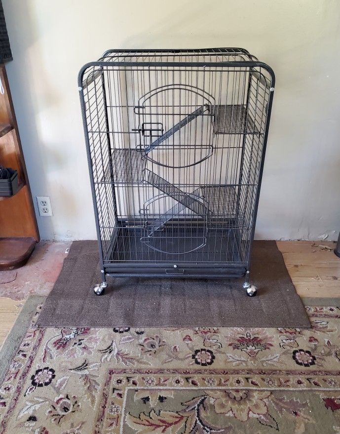 Rolling Wire Pet Cage 