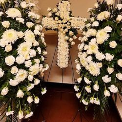 Funeral rosas NaturaLes * Arrangements Naturals 