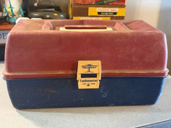 Trophy Taskmaster Fishing Tackle Box w/ Hooks, Spinners, Bobbers Weights