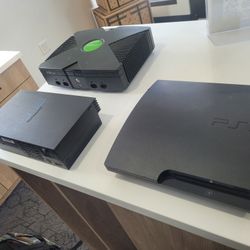 3 Consoles! No chords or Controllers! PS2, PS3 (2ND GEN),  and XBOX (ORIGINAL)!