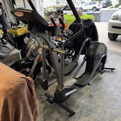 Life Fitness Elliptical (Delivery Available)
