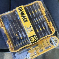 Dewalt 32 Pieces Magnetic 