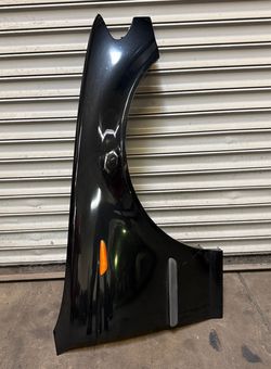 BMW E46 330i 325i PASSENGER FENDER