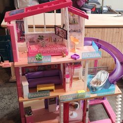 Doll House, Barbies, Barbies Jeep, Barbies Camper
