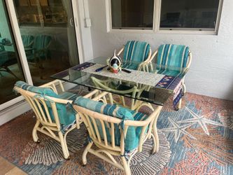 Bamboo wood chairs and table set of 4 with glass thick top