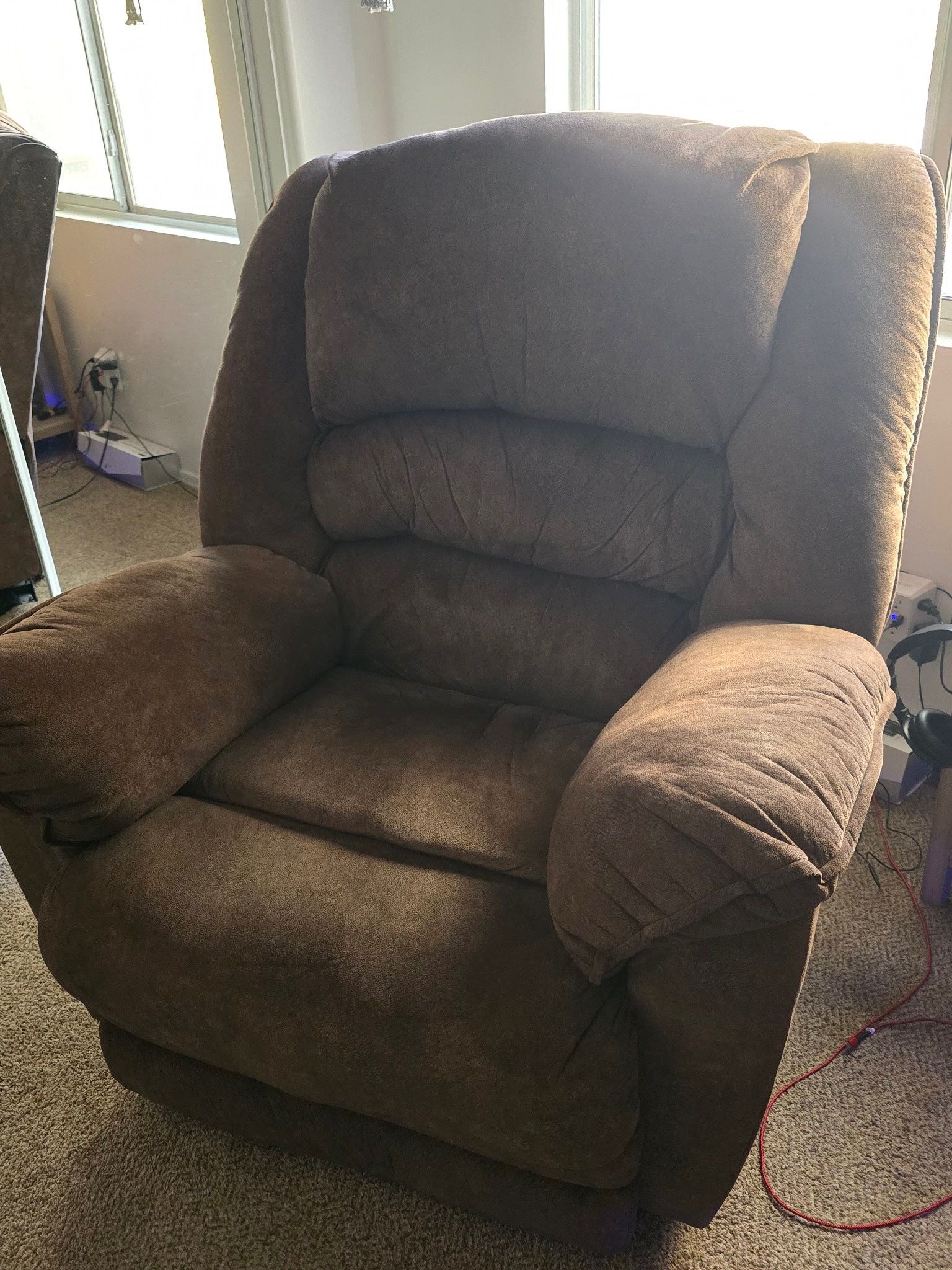 American furniture oversized electric recliner