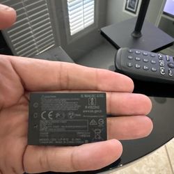 Charger: Canon LC-E12 Charger 	•	Battery: Canon LP-E12 Battery