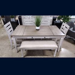 Beautiful 6 PC Farmhouse Dining Set With Storage (New)