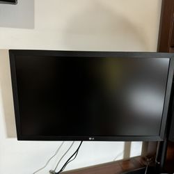 2 LG Monitors And Dual Monitor Stand
