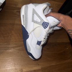 Jordan Retro 4s 
