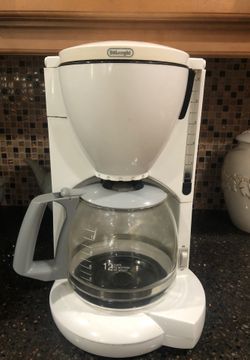 DeLonghi 12 cup coffee maker