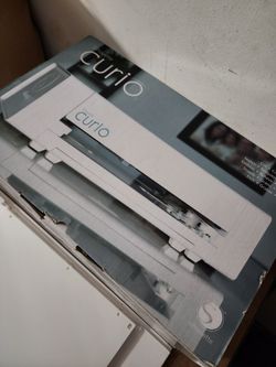 Silhouette Curio Cutting Machine