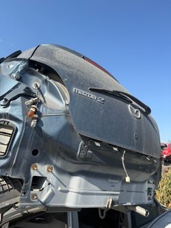 Mazda trunk hatch
