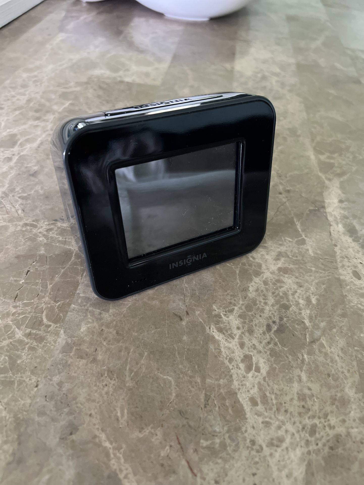 NEW Insignia Infocast 3.5" Internet Media Display NS-DP3CH | RARE Chumby One Variant