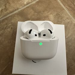 AirPods 4