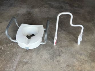 Free-Accessibility Toilet Seat Riser& Bath Bar