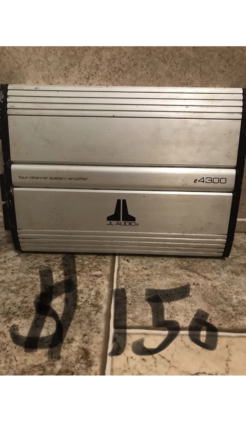 Jbl 4 channel amp works like new lmk $150