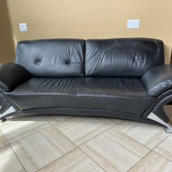 Leather Set (4 Pieces, 2 Sofa’s)