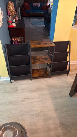 Vinyl record stand