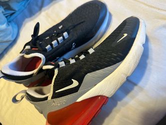 Nike 270 youth