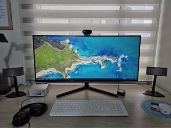 Samsung Widescreen Computer Monitor