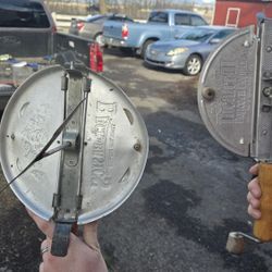 Antique stovetop popcorn