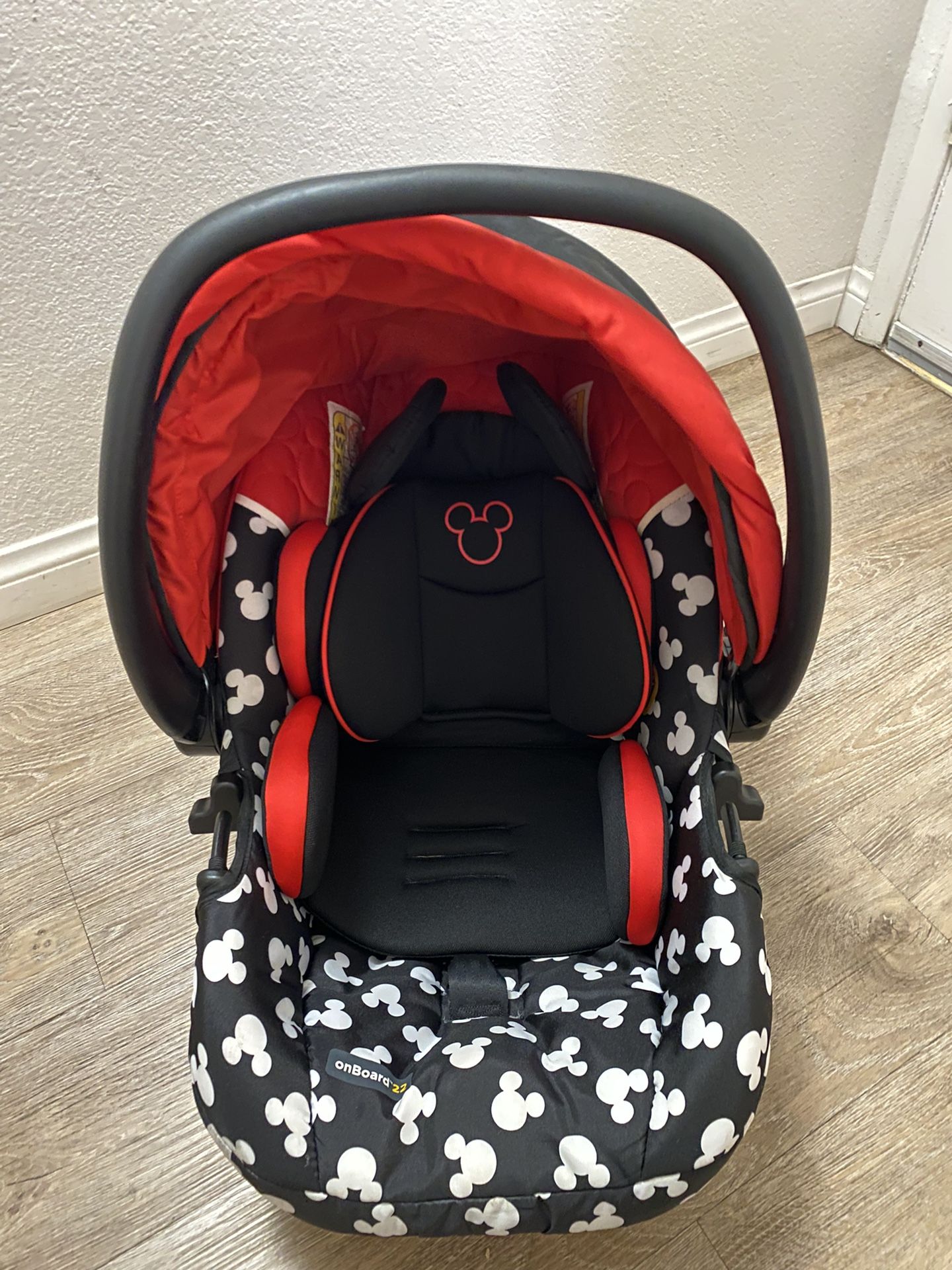 Disney Baby Amble Quad Travel System featuring the onboard 22