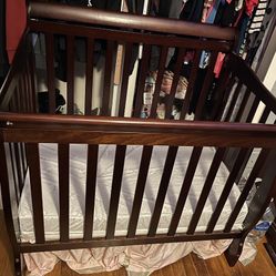 Baby Bed/crib With New Mattress