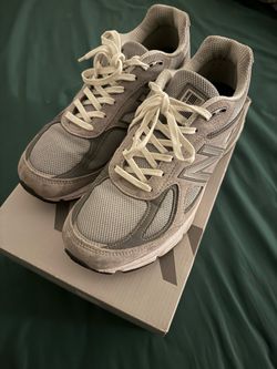 New Balance 990 V5 Grey Sneakers with Box