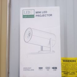 MINI HD LED PROJECTOR WITH VIEWING SCREEN