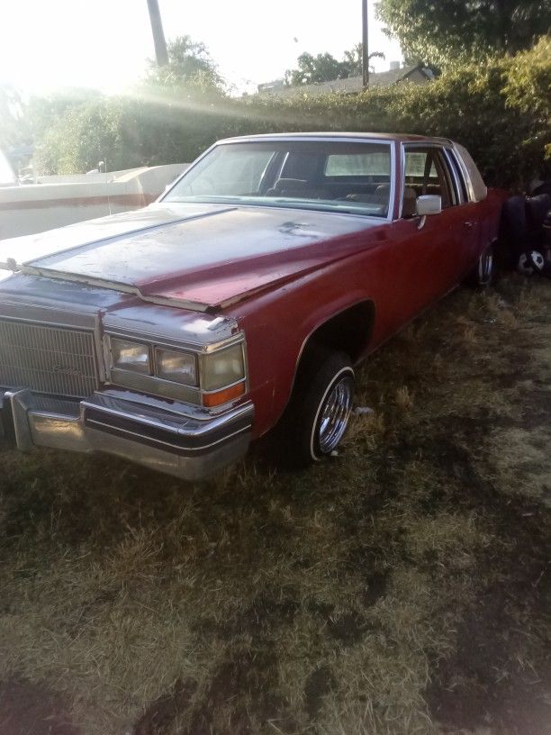 1983 Cadillac Coup DeVille 