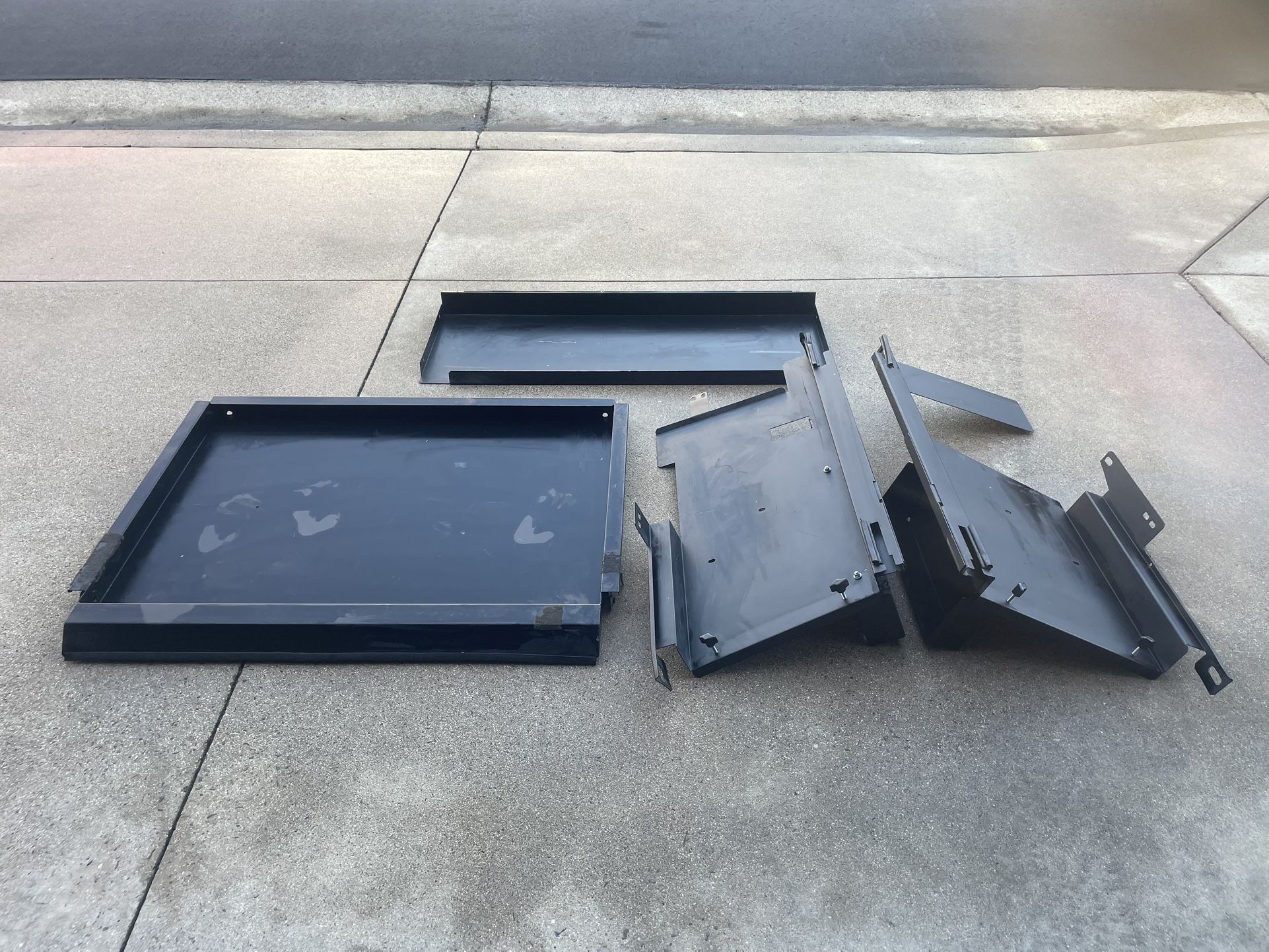 Tuffy Security Products Tailgate Security Enclosure (11-18 Jeep Wrangler JK 2-door) In Good Used Condition.