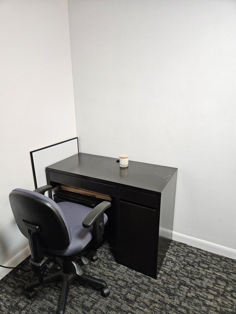 Small Desk And Office Chair