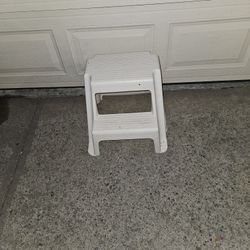 2 step stool reach top shelf light bulb your basketball player boyfriend sky is the limit $20