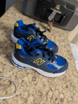 Kids shoes