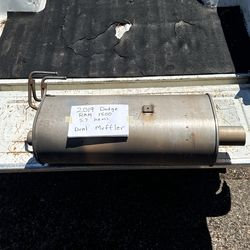 2019 Dodge Ram 1500 5.7 Hemi stock muffler