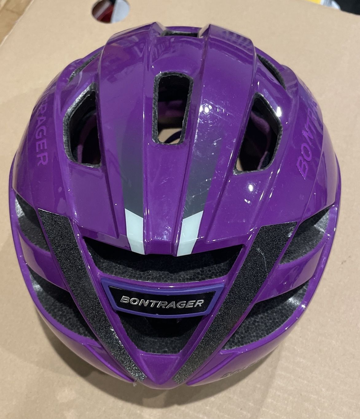 BONTRAGER Solstice Helmet Cycling Helmet #552133 Youth S/M 48-55 Cm. 275g.