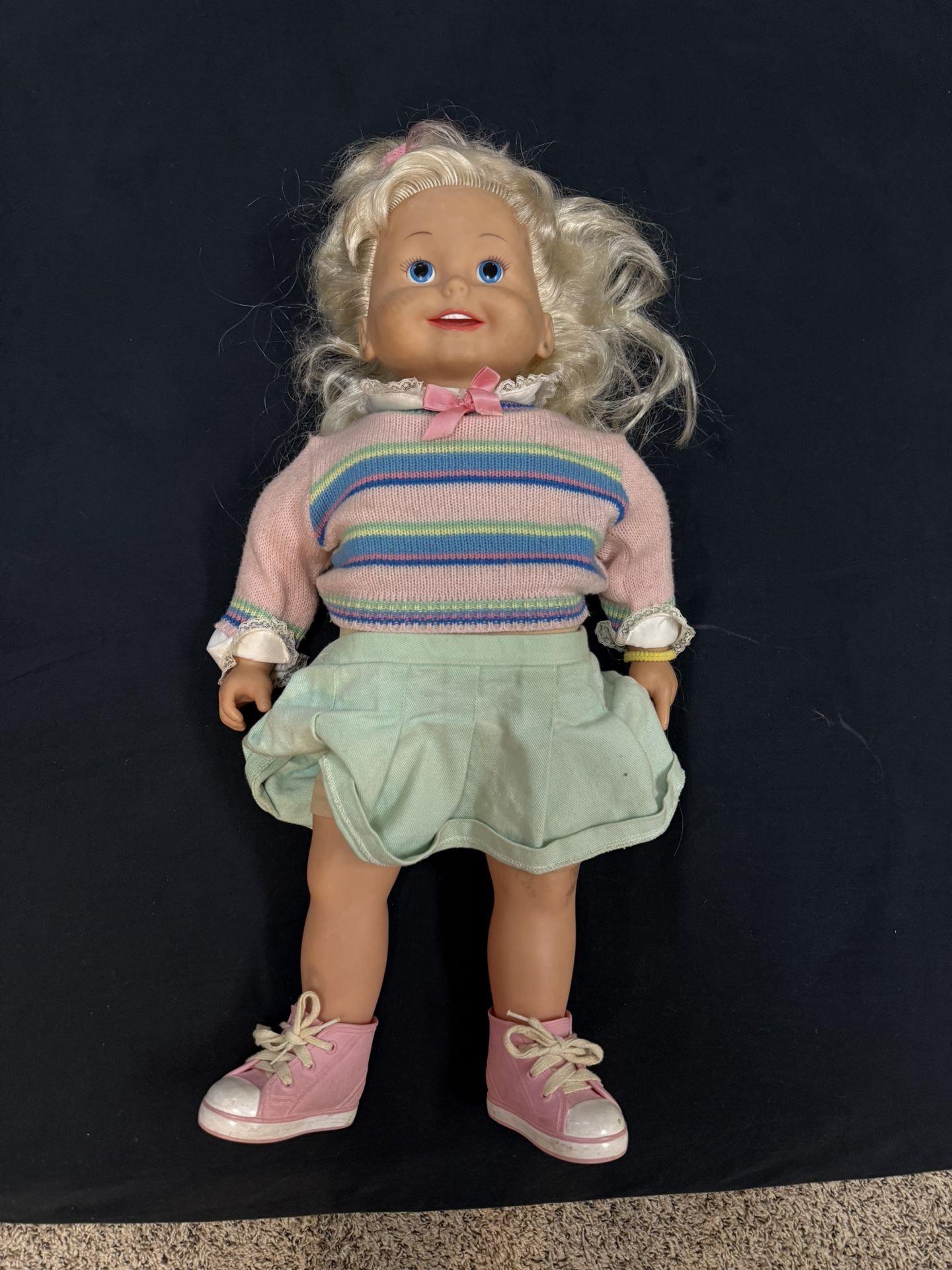 80’s Cricket Doll, Chair And Accessories 