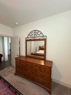 Vintage Bob Timberlake Lexington Collection Queen Bed & Dresser