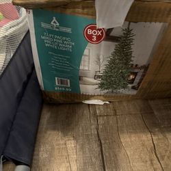 Christmas Tree 