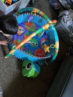 Baby play mat/ ball pit