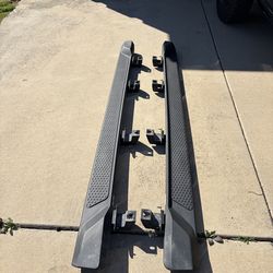 Jeep gladiator step rails / running boards