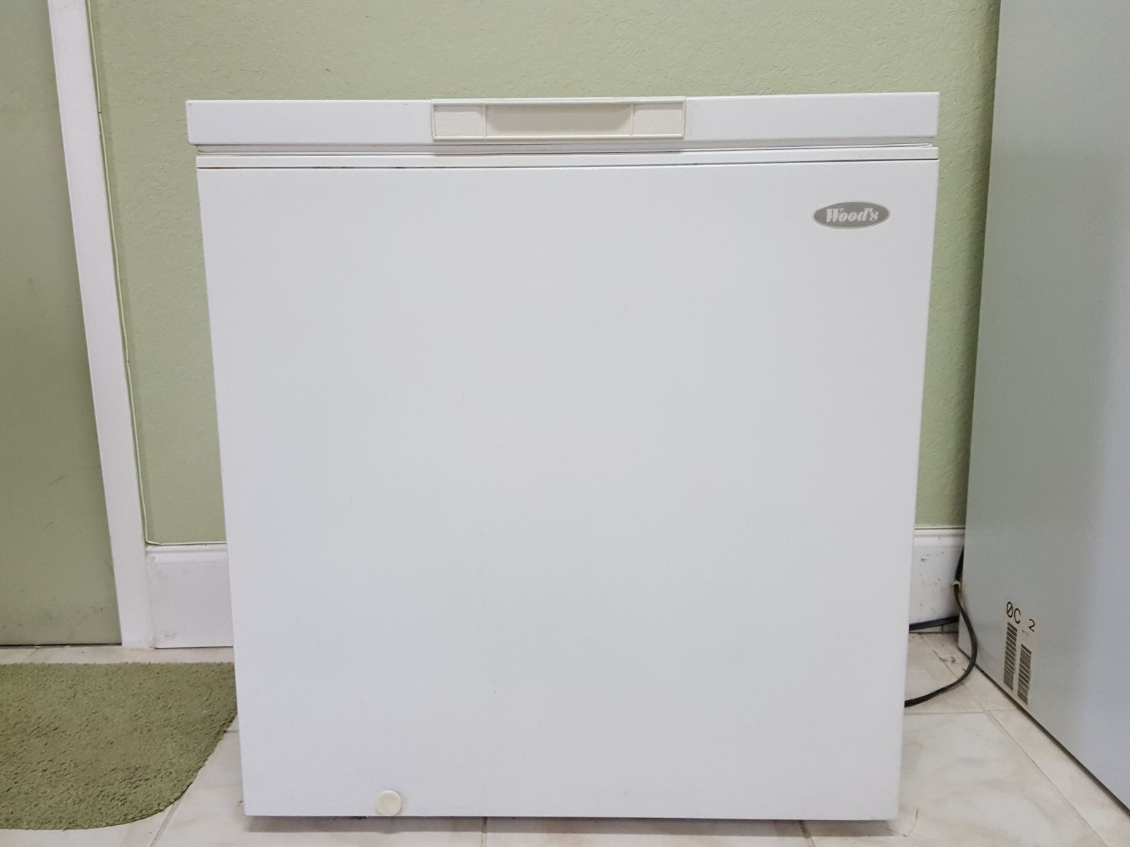 Wood C07BBA Chest Freezer 7 Cu. Ft. (Whitehouse)