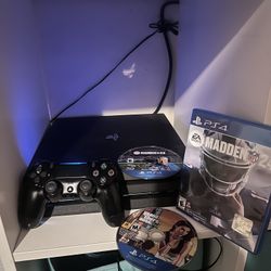 Ps4 pro barely used 