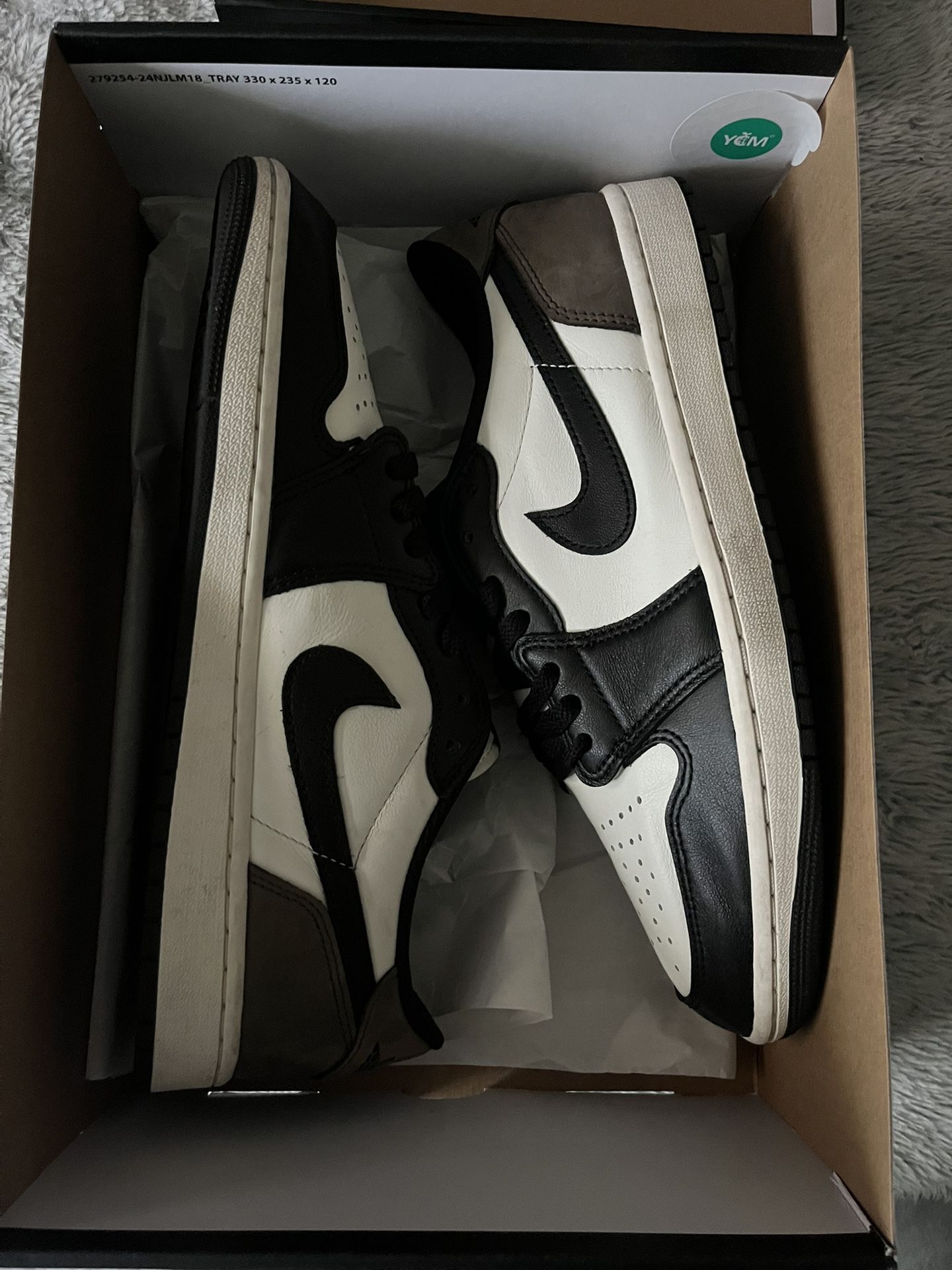 Jordan 1 Mocha